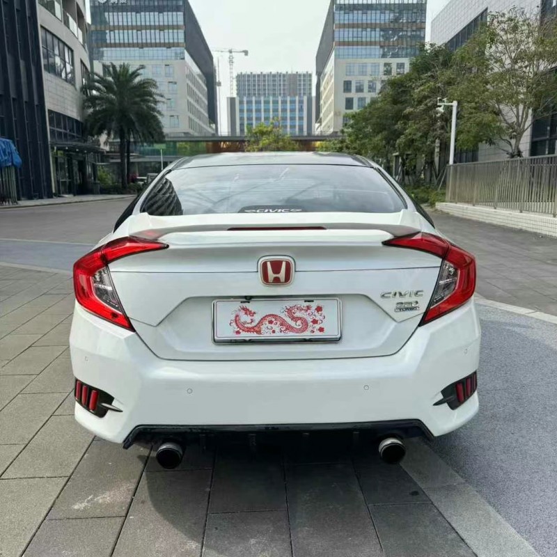 佛山17年本田思域9