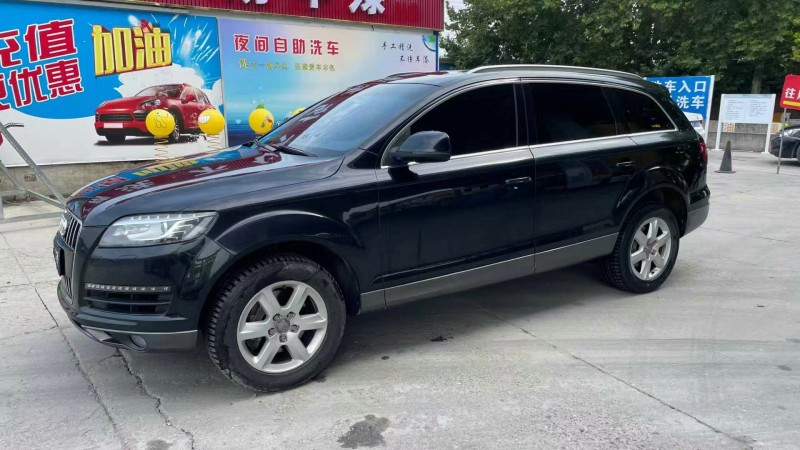 保定12年奥迪Q73