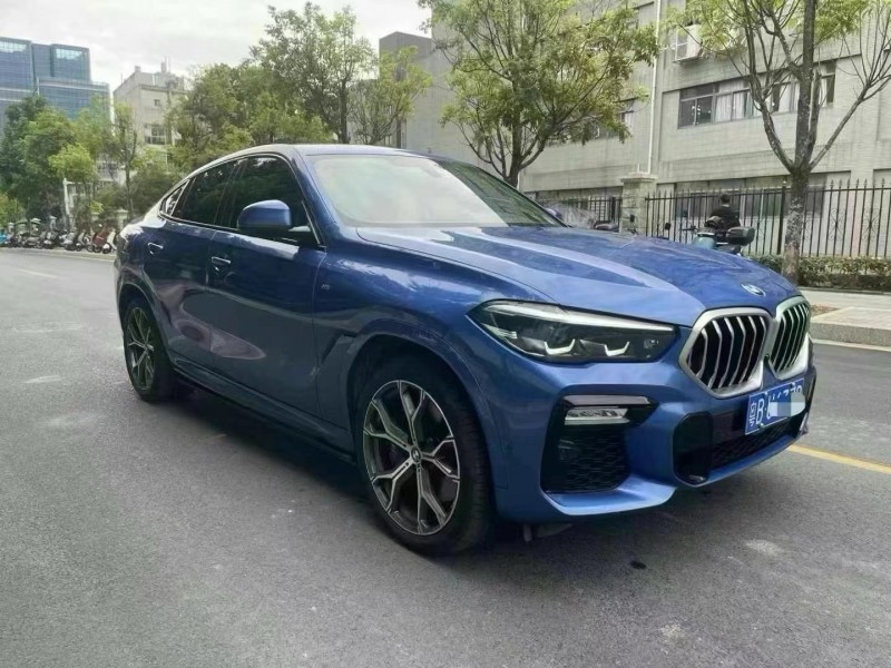 广州22年宝马X63