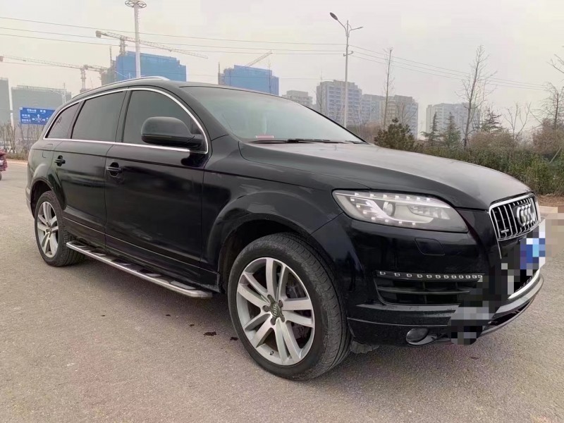 青岛13年奥迪Q72