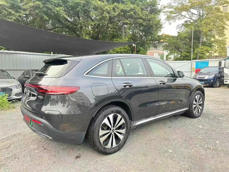 广州22年奔驰EQC9