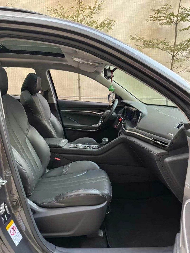 佛山20年长安汽车CS757