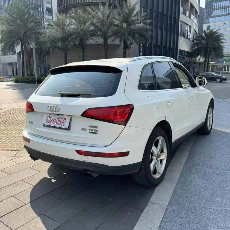 佛山16年奥迪Q58