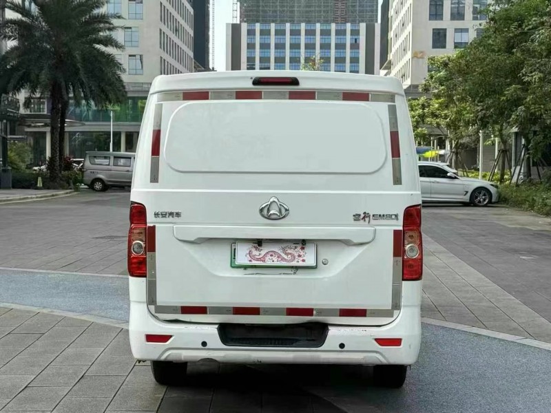 佛山22年长安汽车睿行8