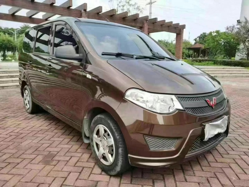 湛江21年五菱汽車宏光4