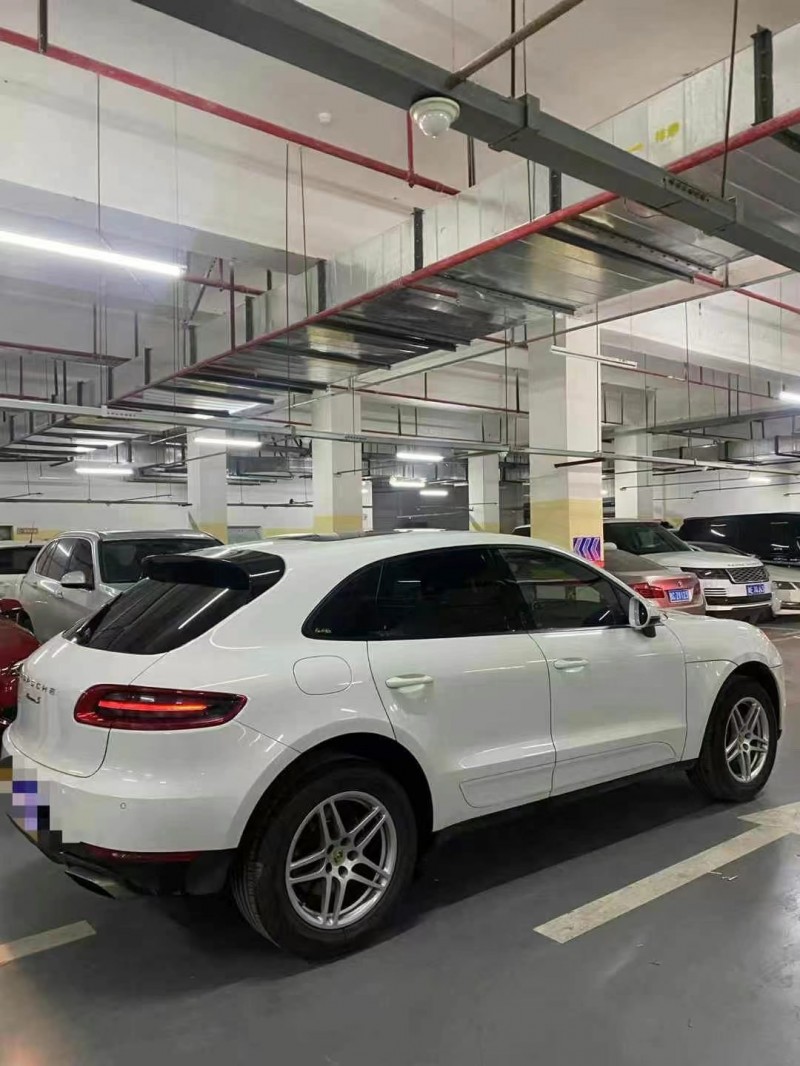 重慶18年保時捷Macan4