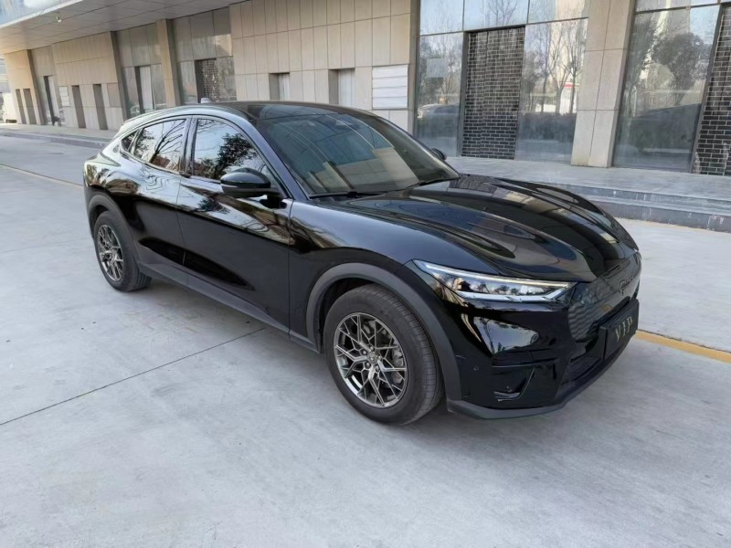 济宁23年福特电马2