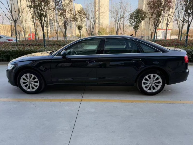 济宁14年奥迪A6L8