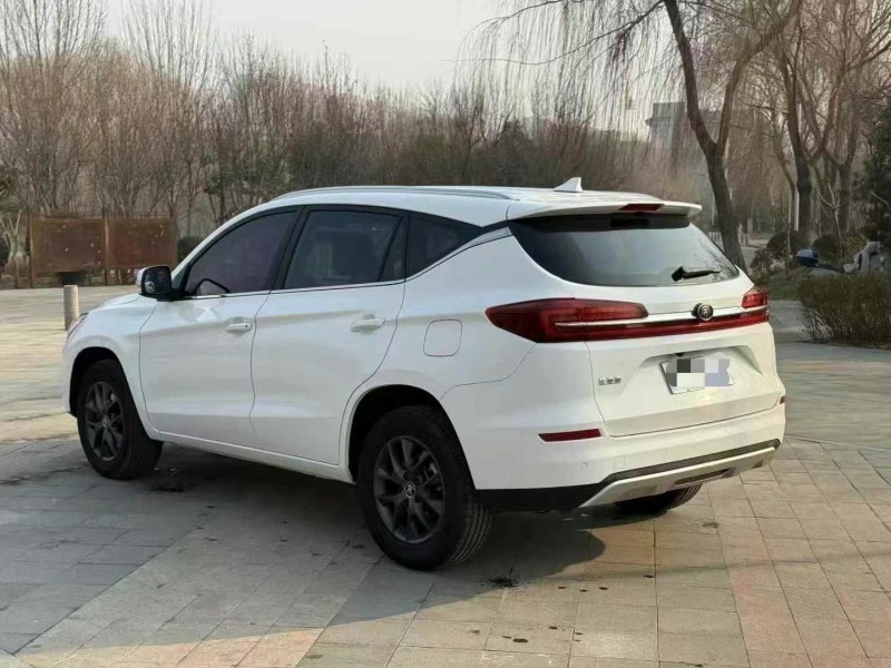 济宁21年比亚迪宋7