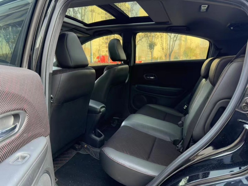 济宁19年本田XRV6