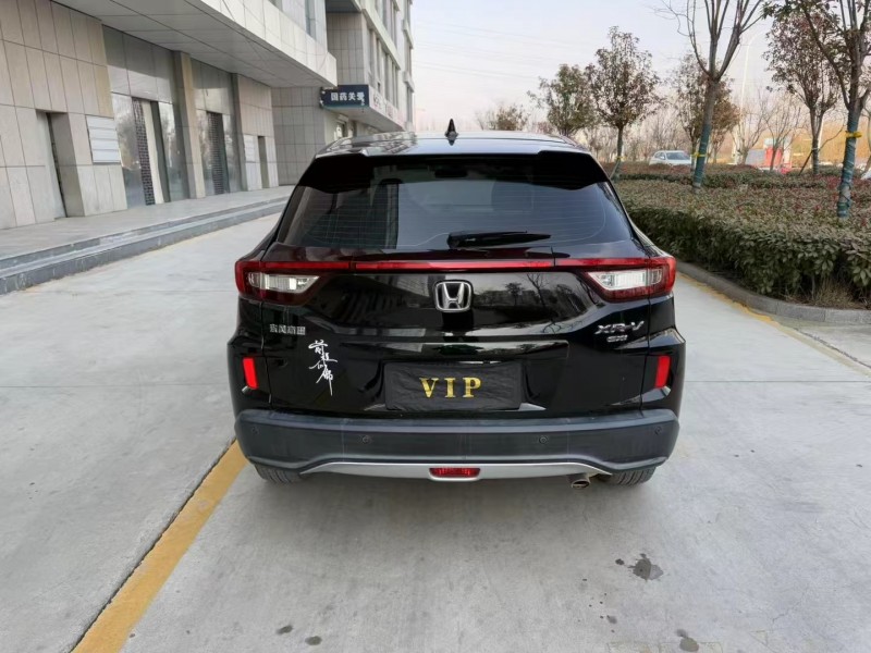 济宁19年本田XRV9