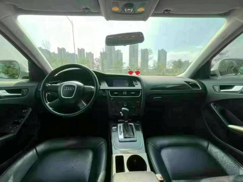 东莞12年奥迪A4L6