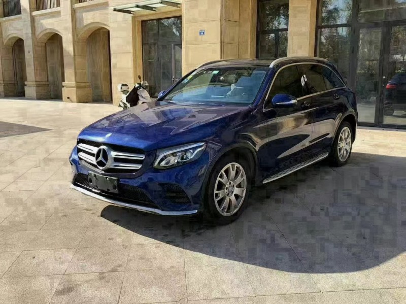 青岛16年奔驰GLC2