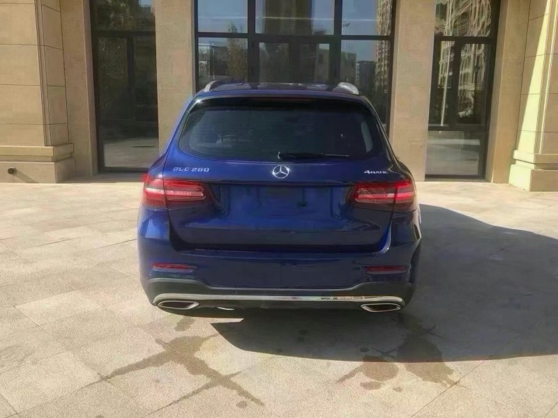 青岛16年奔驰GLC9