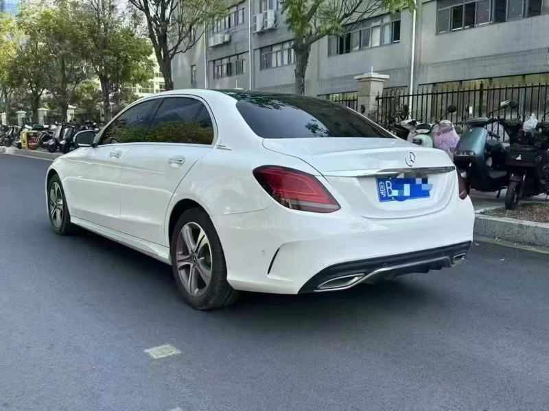 广州20年奔驰C6