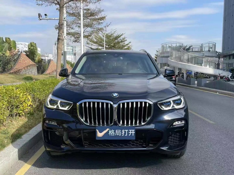 广州21年宝马X51