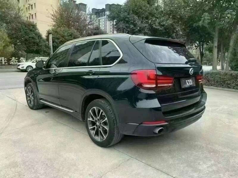 济宁15年宝马X57