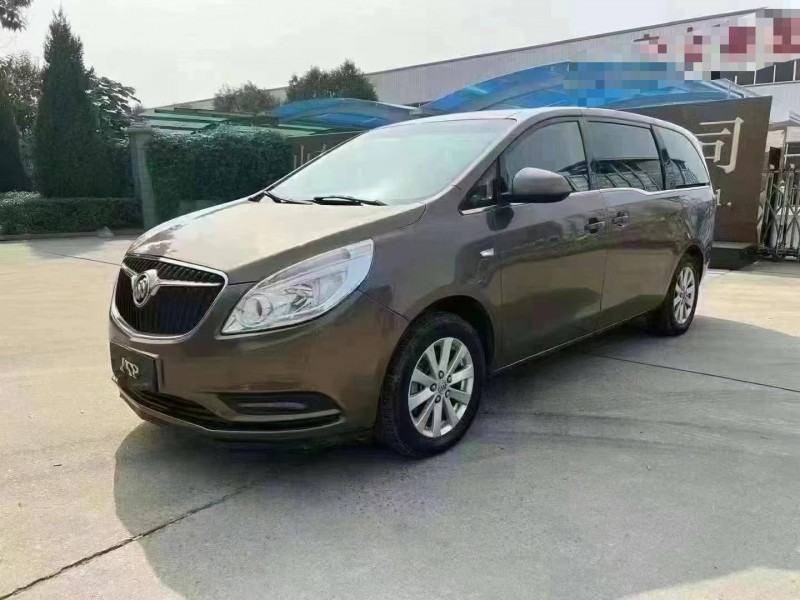 济宁19年别克GL82