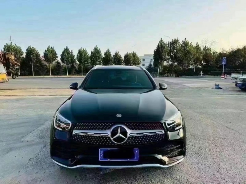 潍坊22年奔驰GLC1