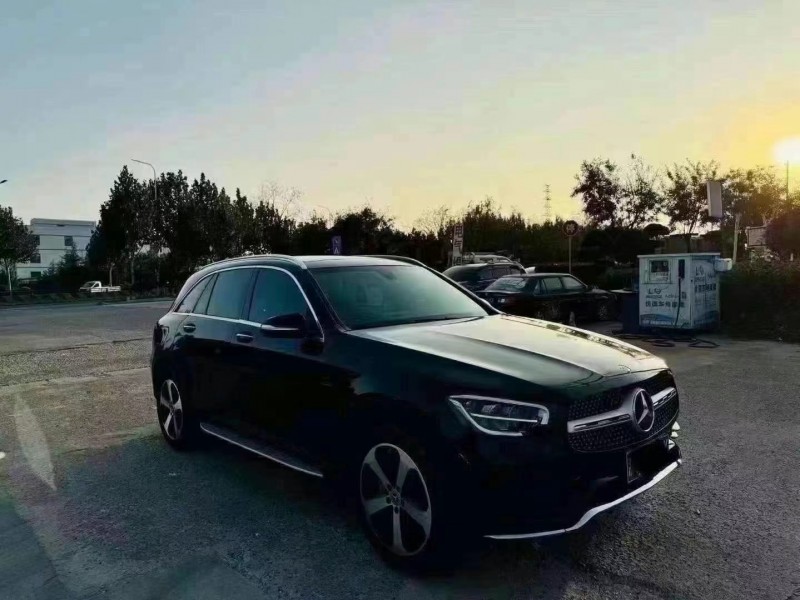 潍坊22年奔驰GLC4