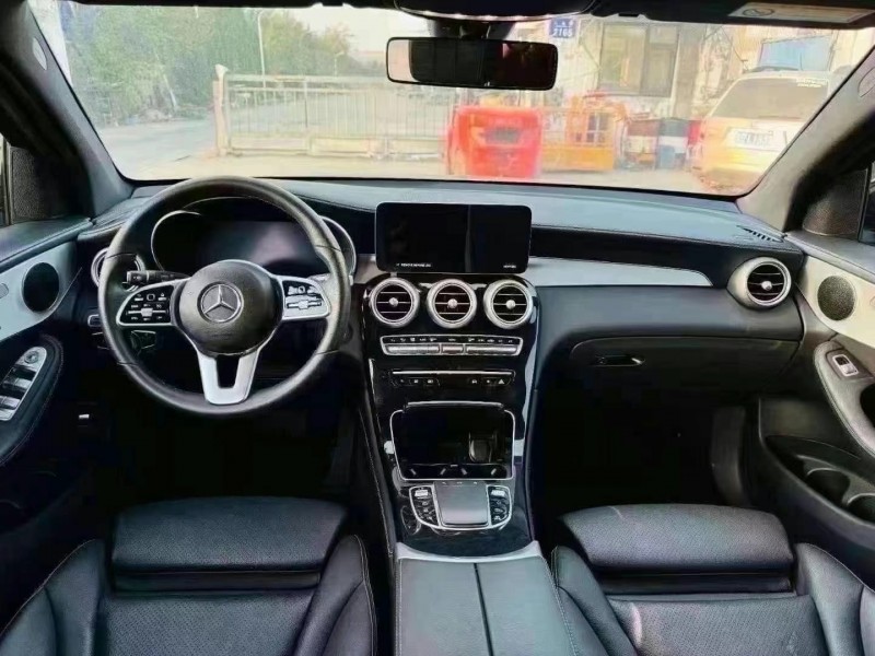 潍坊22年奔驰GLC7