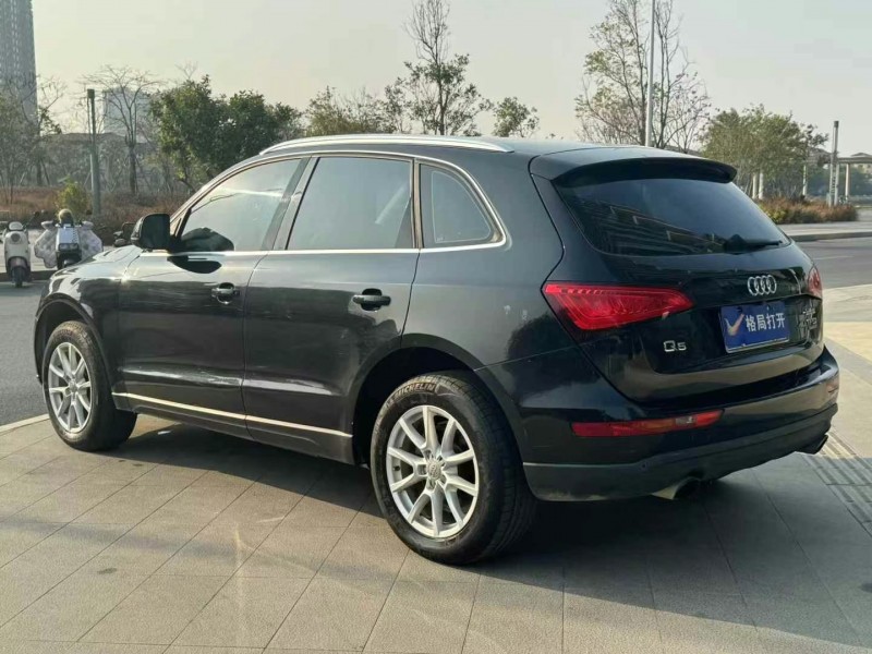 东莞15年奥迪Q57