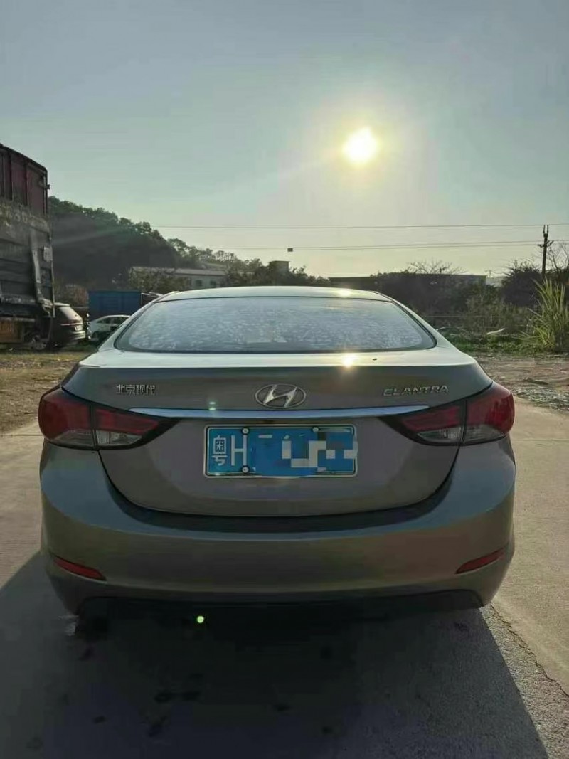 广州17年现代朗动9