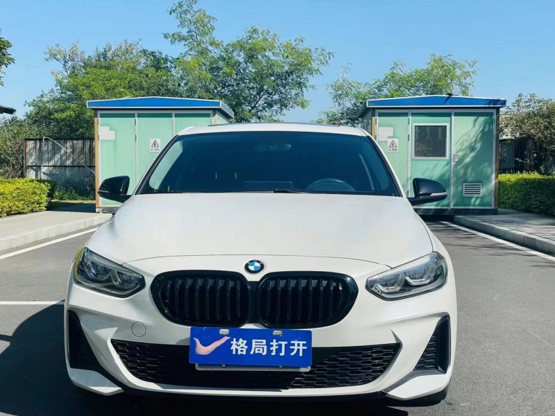 东莞22年宝马1系1