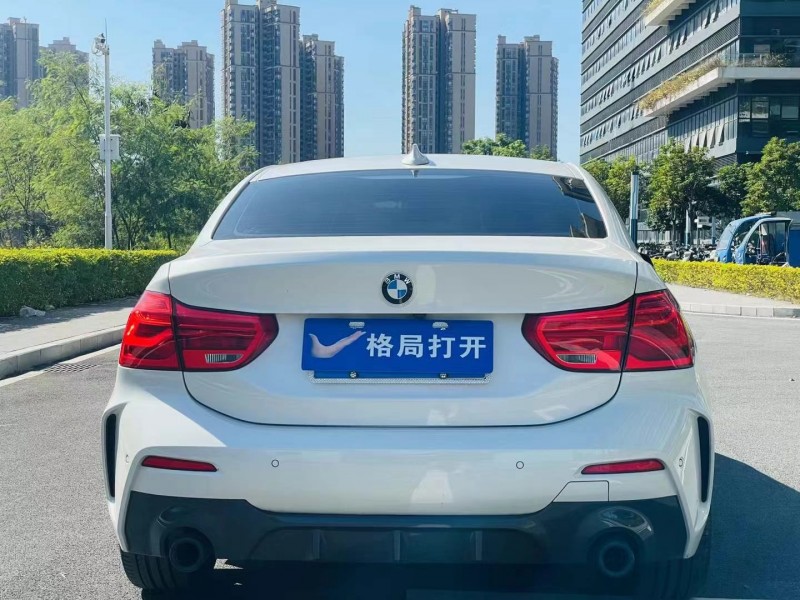 东莞22年宝马1系9