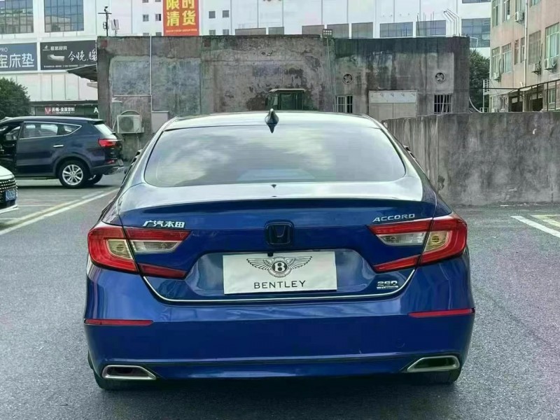 广州20年本田雅阁3