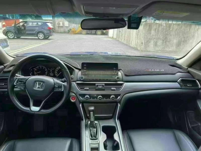广州20年本田雅阁7