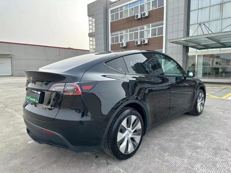 鹽城23年特斯拉MODEL Y5