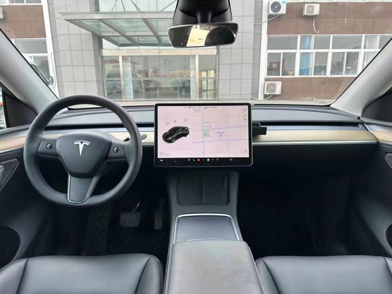 鹽城23年特斯拉MODEL Y7