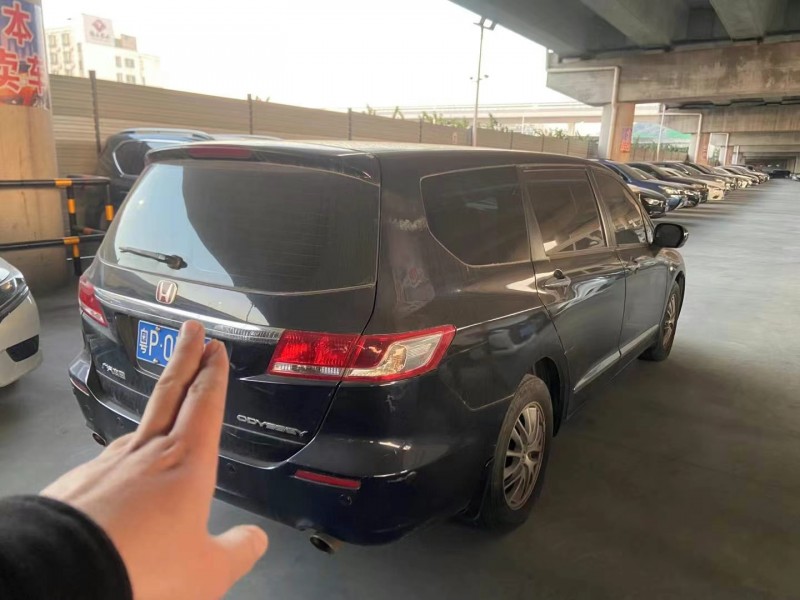 广州11年本田奥德赛2