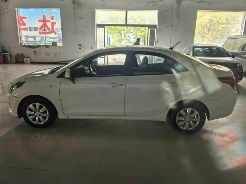 保定19年现代朗动4