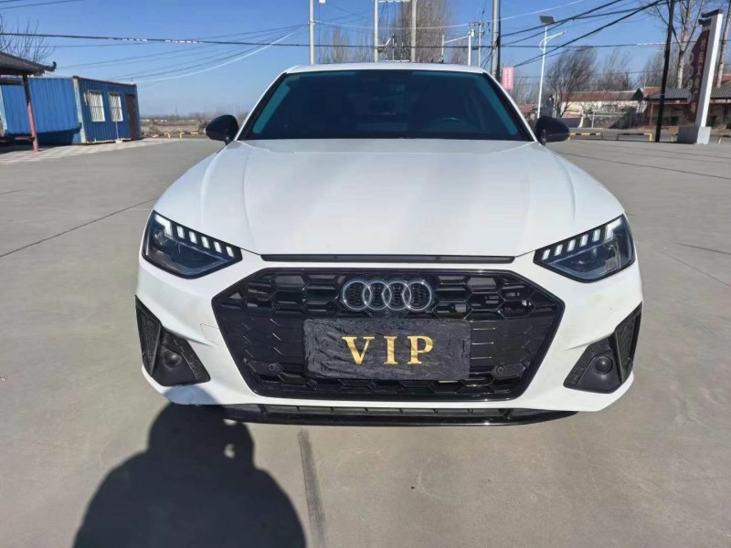 济宁22年奥迪A4L1