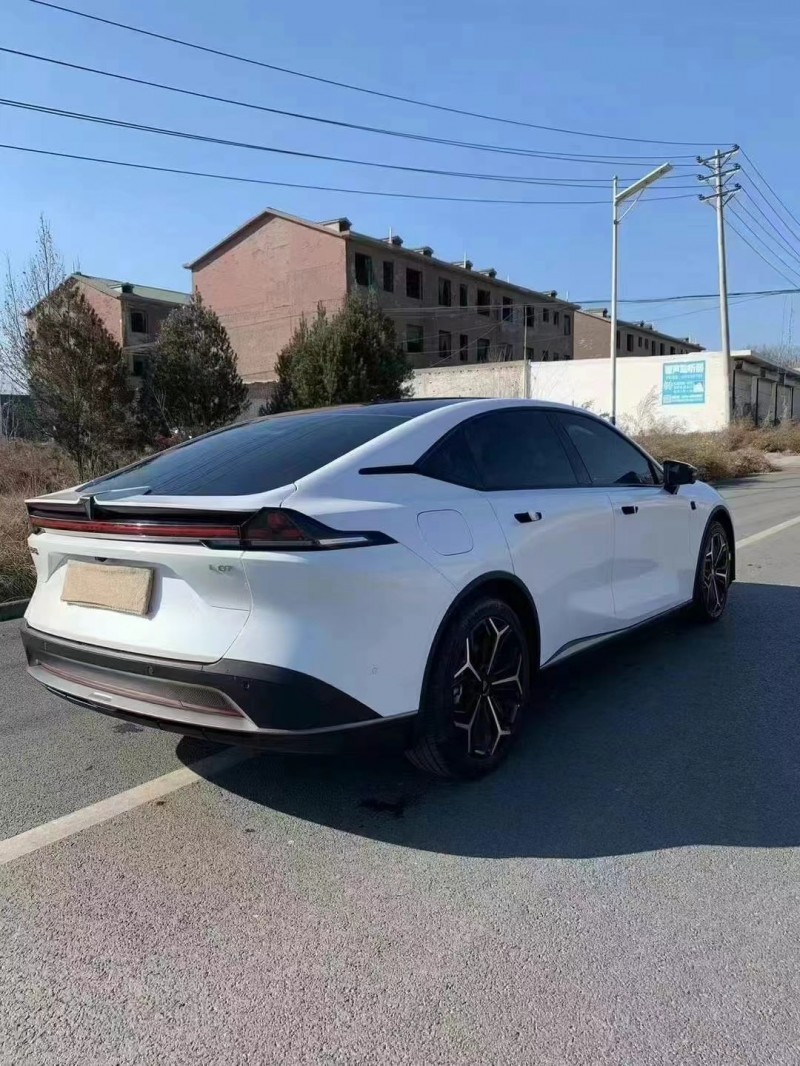 济宁25年长安汽车深蓝8