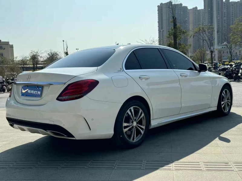 东莞17年奔驰C8