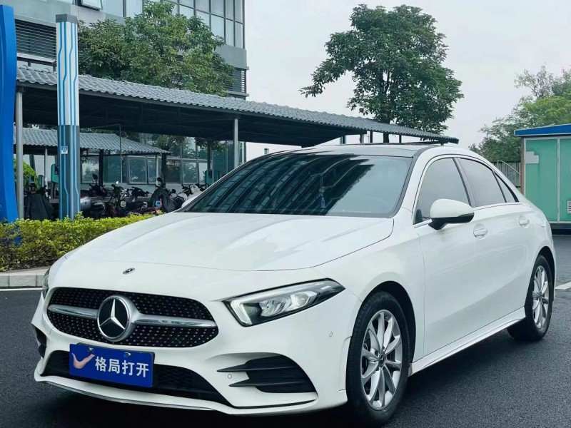 东莞22年奔驰A3