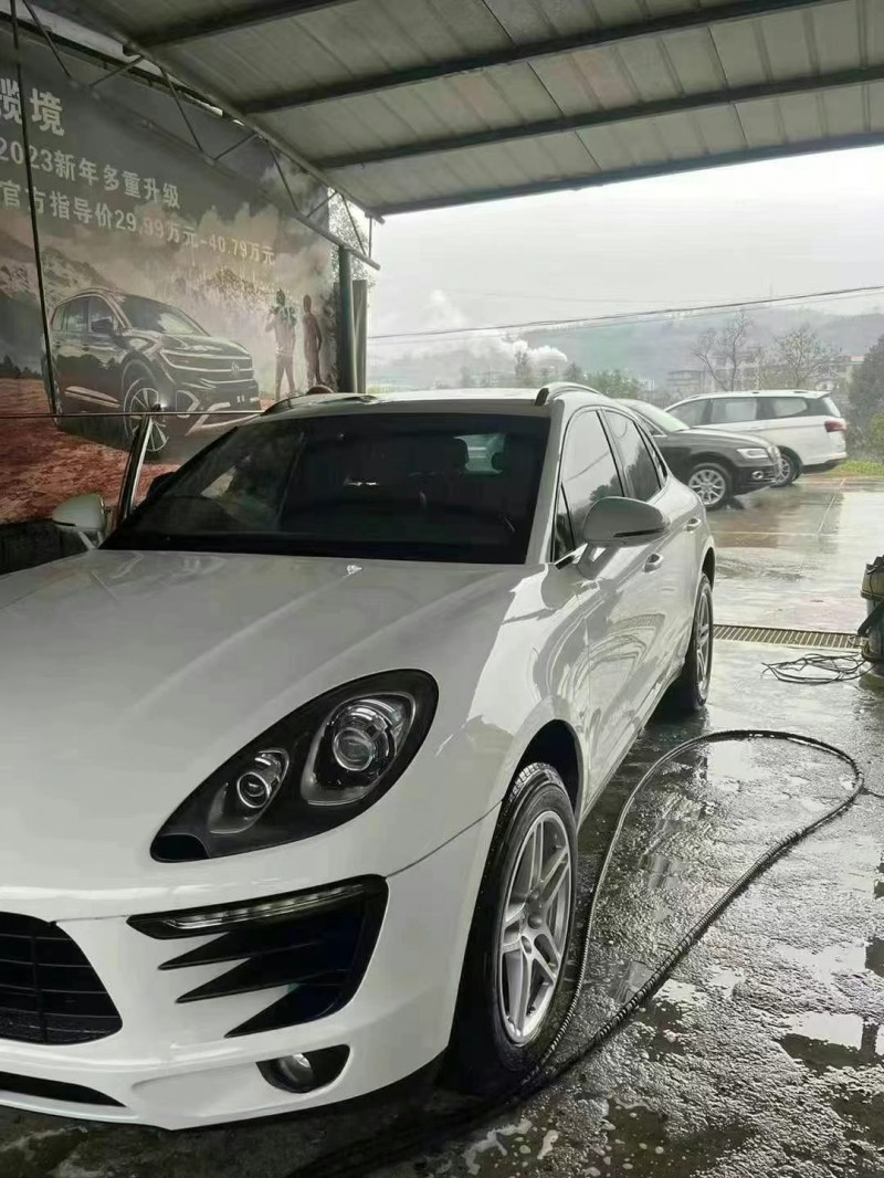 邵阳16年保时捷Macan4