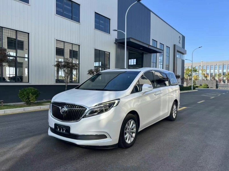 徐州18年别克GL82