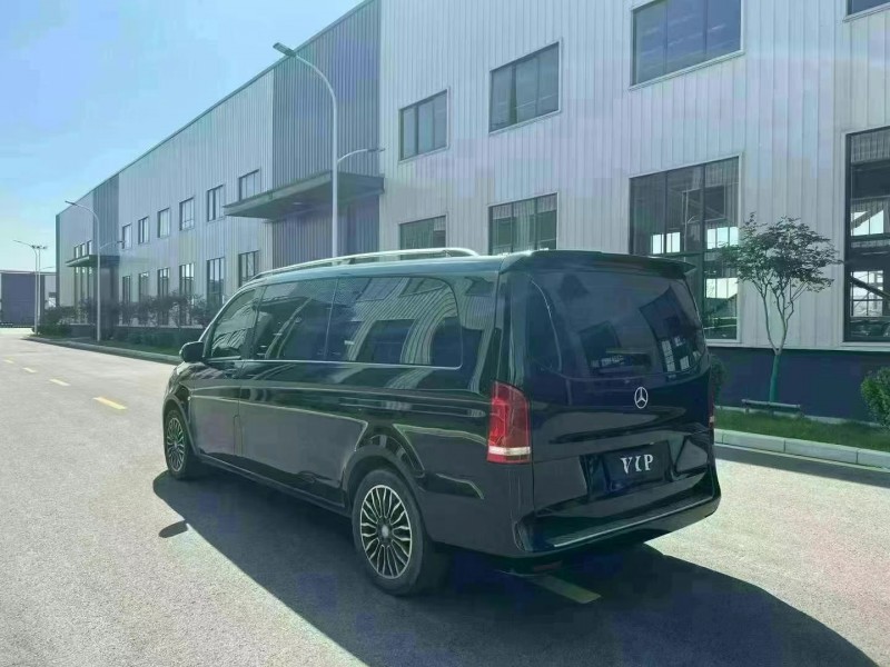 徐州20年奔驰威霆8