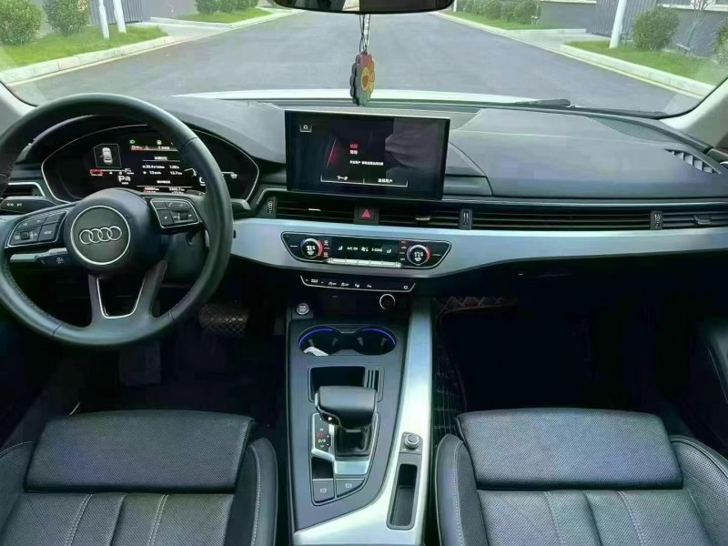 徐州21年奥迪A4L5