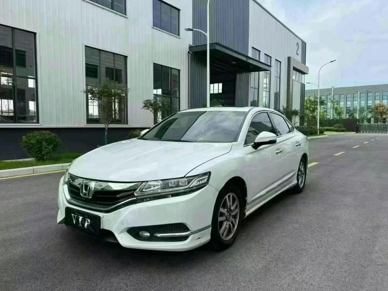 徐州16年本田思铂睿2