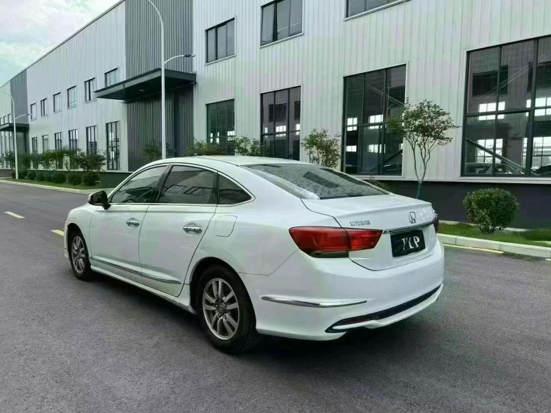 徐州16年本田思铂睿8