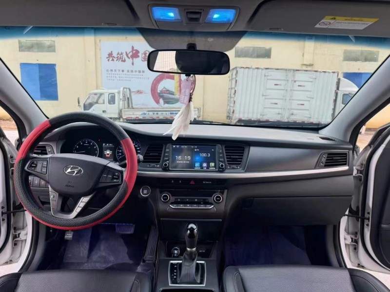 徐州17年现代名图7