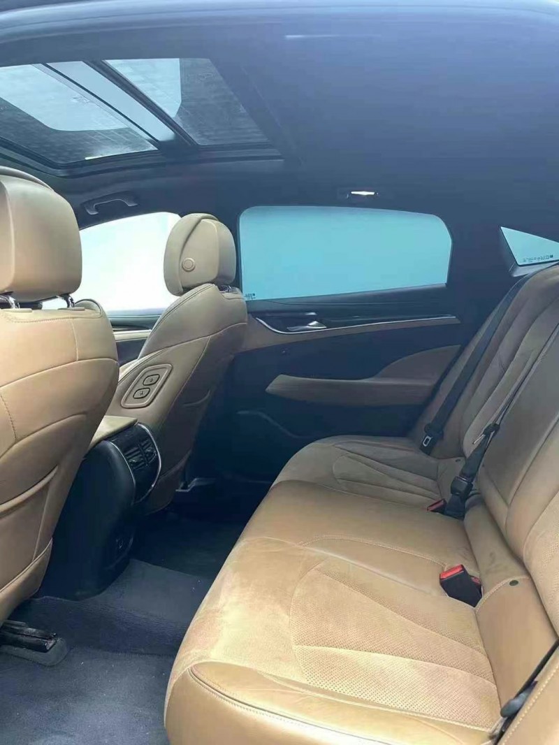 成都18年别克君越5