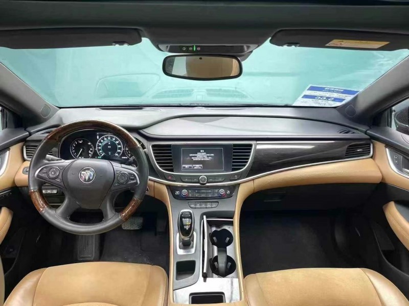 成都18年别克君越6