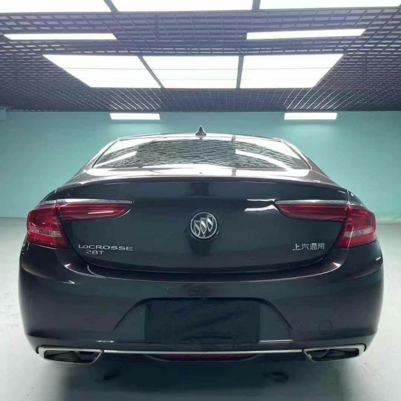 成都18年别克君越8