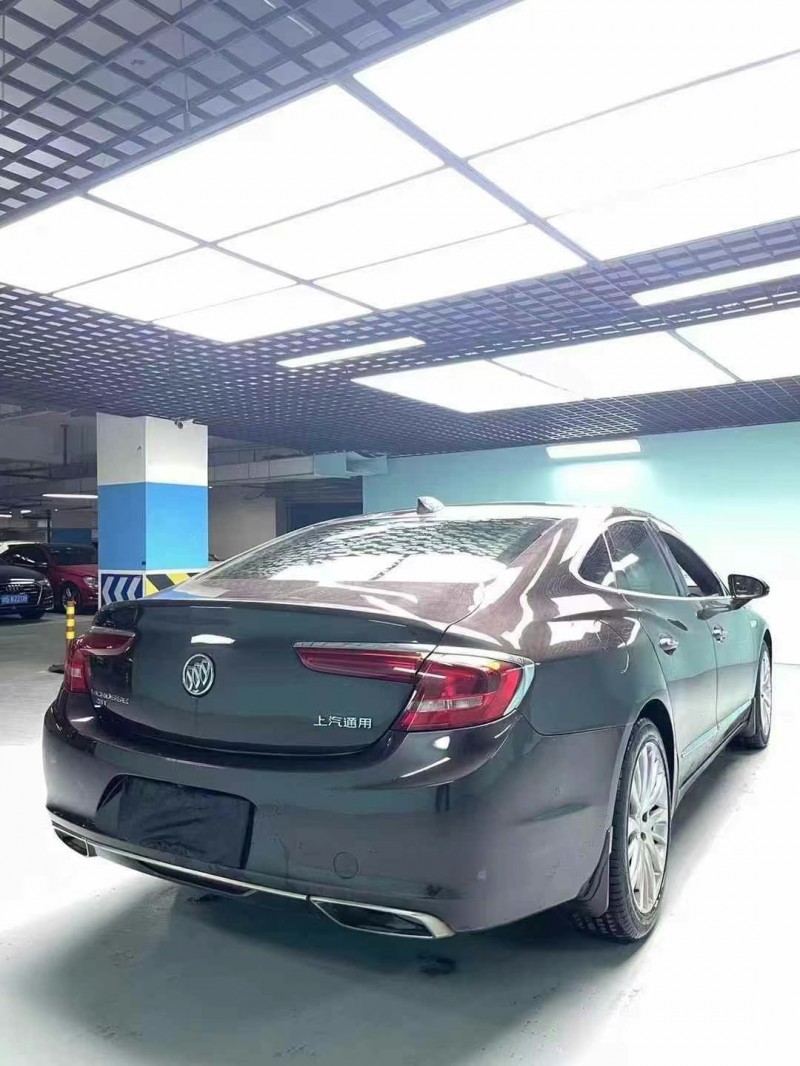 成都18年别克君越9